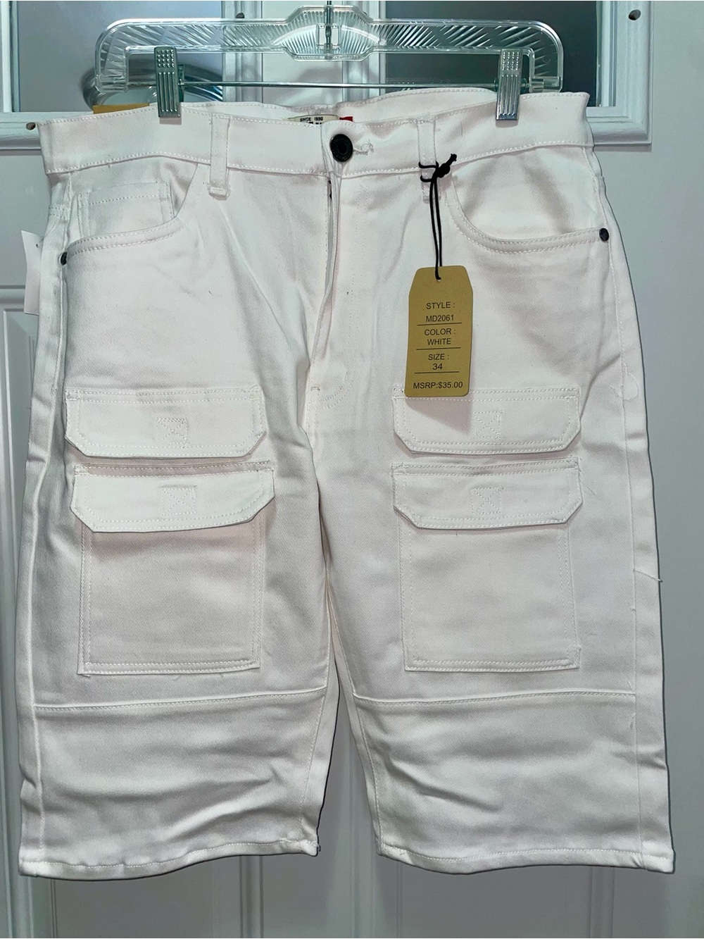 Men’s Denim & Bevits White Cargo Shorts Size 34 NWT